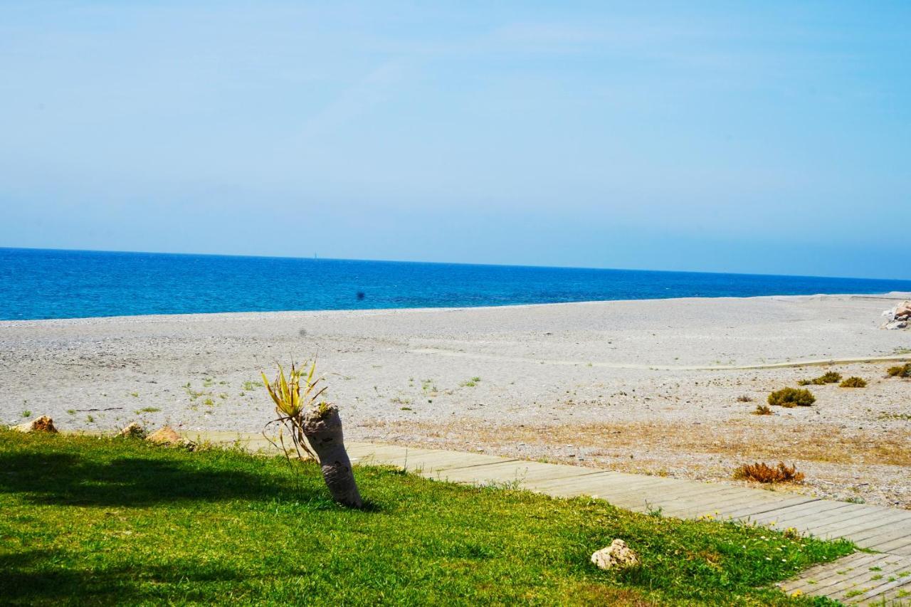 Tranquilidad Y Playa Para Toda La Familia カラオンダ エクステリア 写真